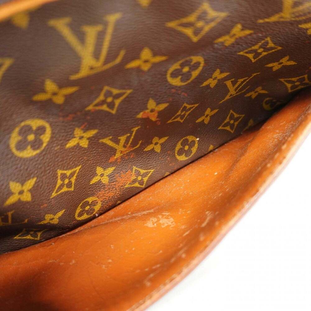 LOUIS VUITTON Brown Monogram Clutch Bag - Picture 6 of 10